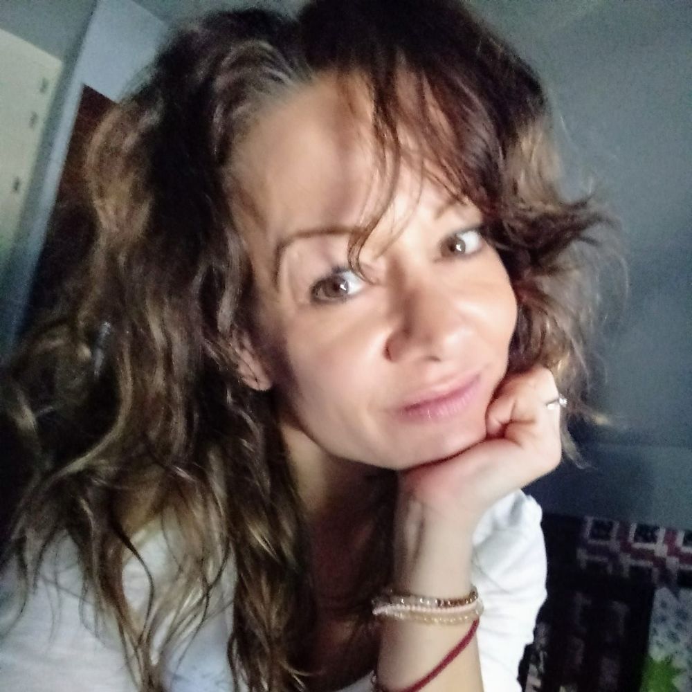 Meet your Posher, Jneen